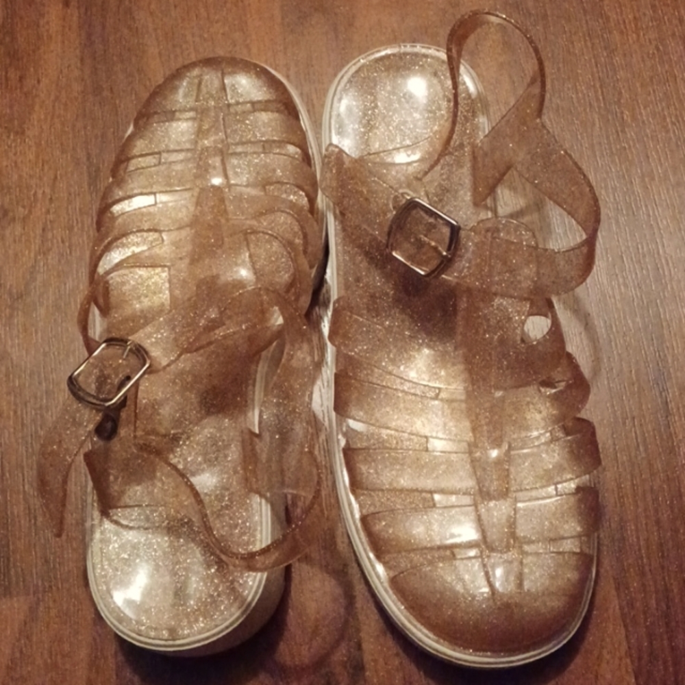 Summer sandals